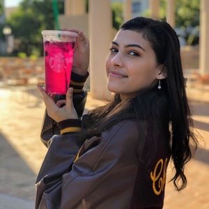 Meet your Posher, Victoria